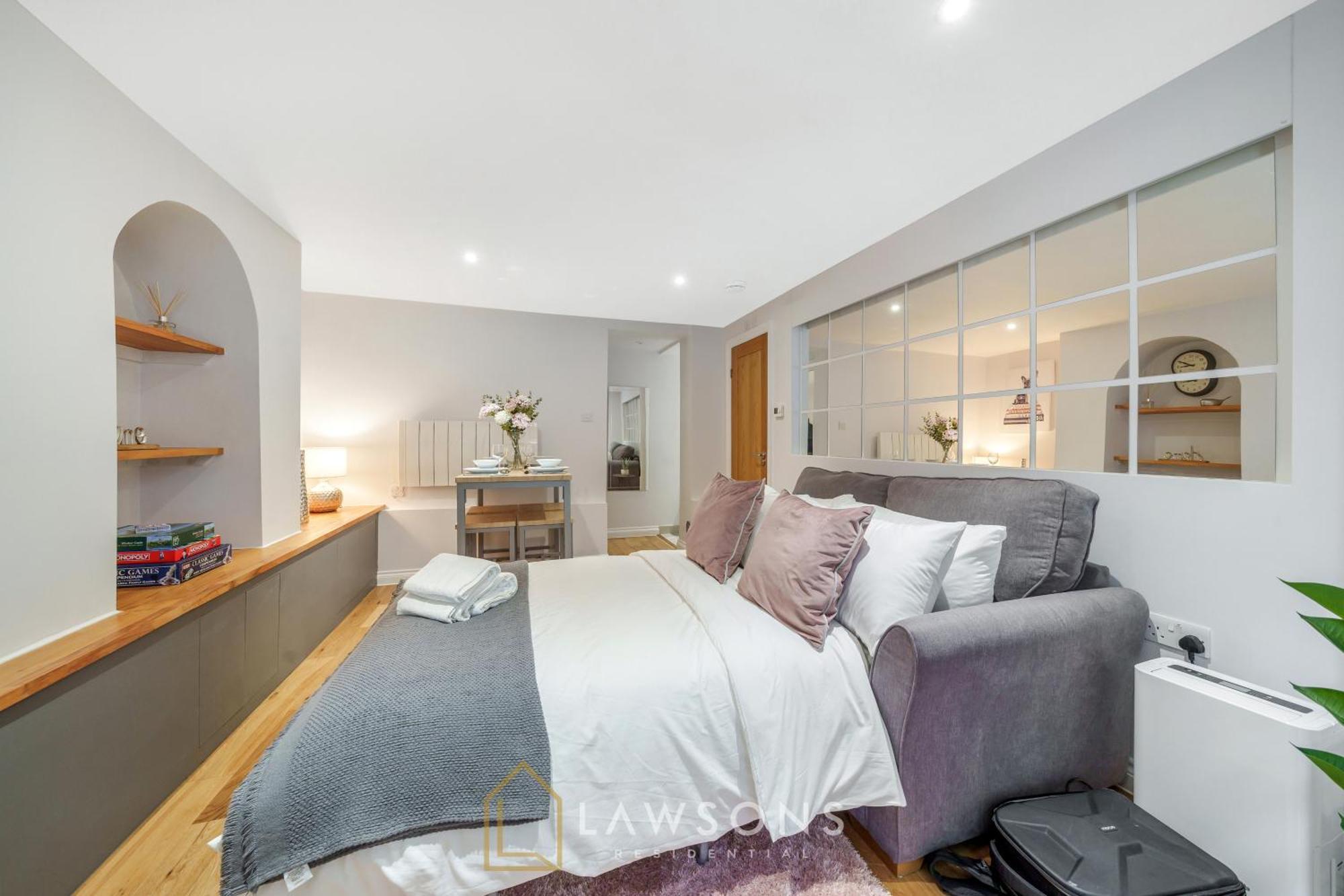 Modern Living By Lawsons With Free Parking Windsor Zewnętrze zdjęcie