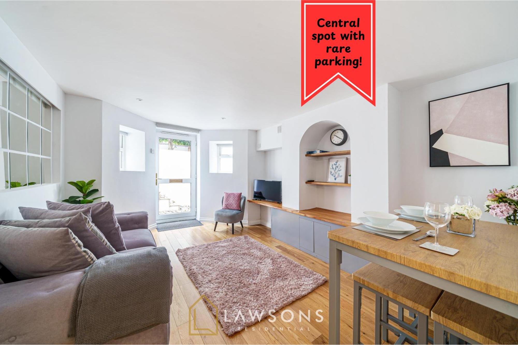 Modern Living By Lawsons With Free Parking Windsor Zewnętrze zdjęcie